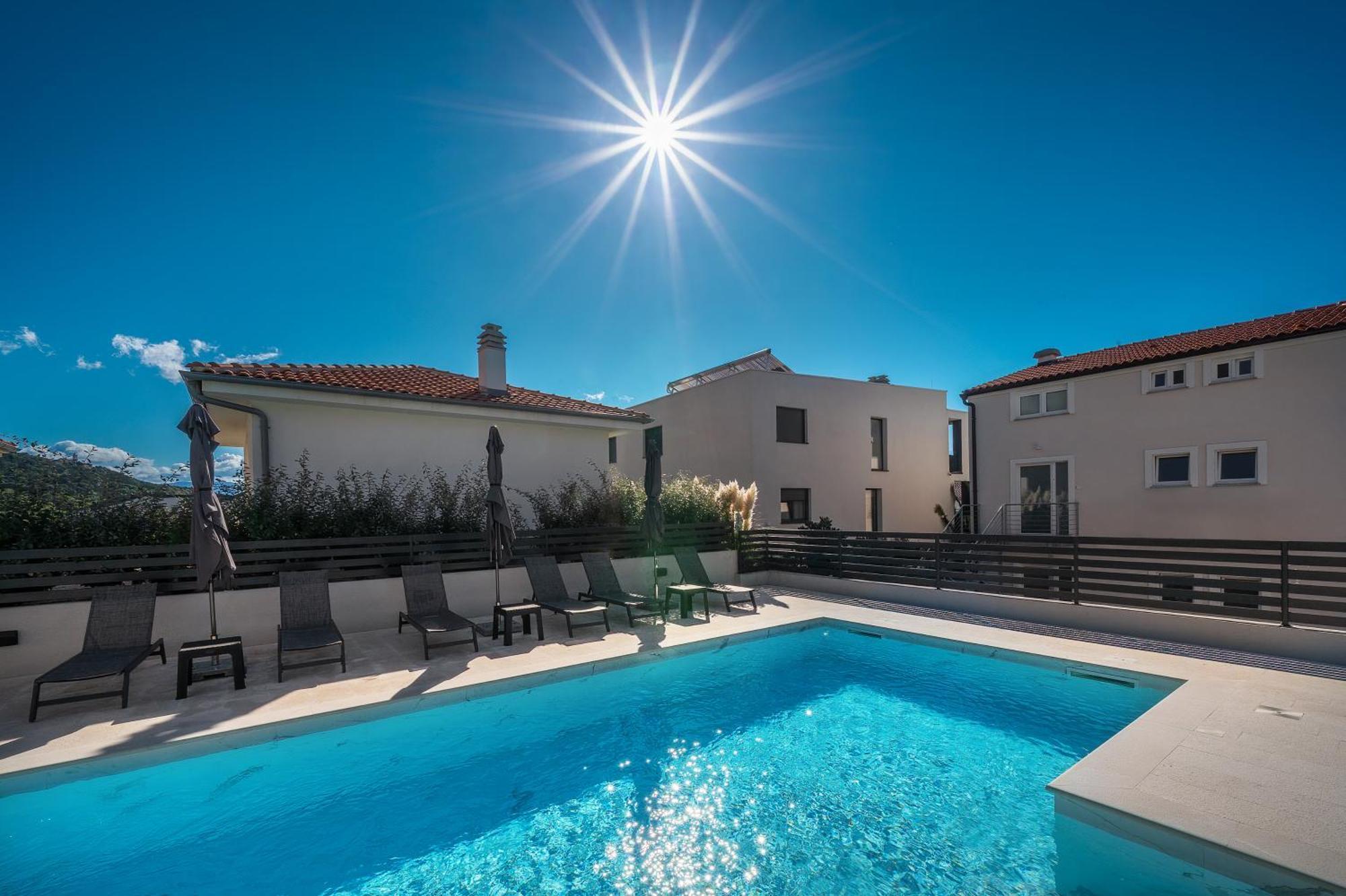Poolside Apartments Anabella 巴斯卡 外观 照片